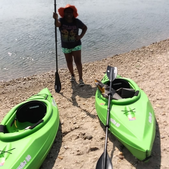 Meet your Posher,Toun.Hello I am your Posh Ambassador II @tounsapparel on Insta. - Picture 4 of 5